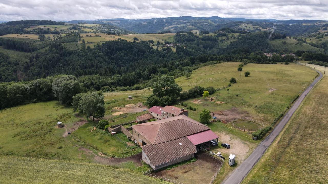 Bed and Breakfast Domaine Du Coq En Pat Augerolles Экстерьер фото